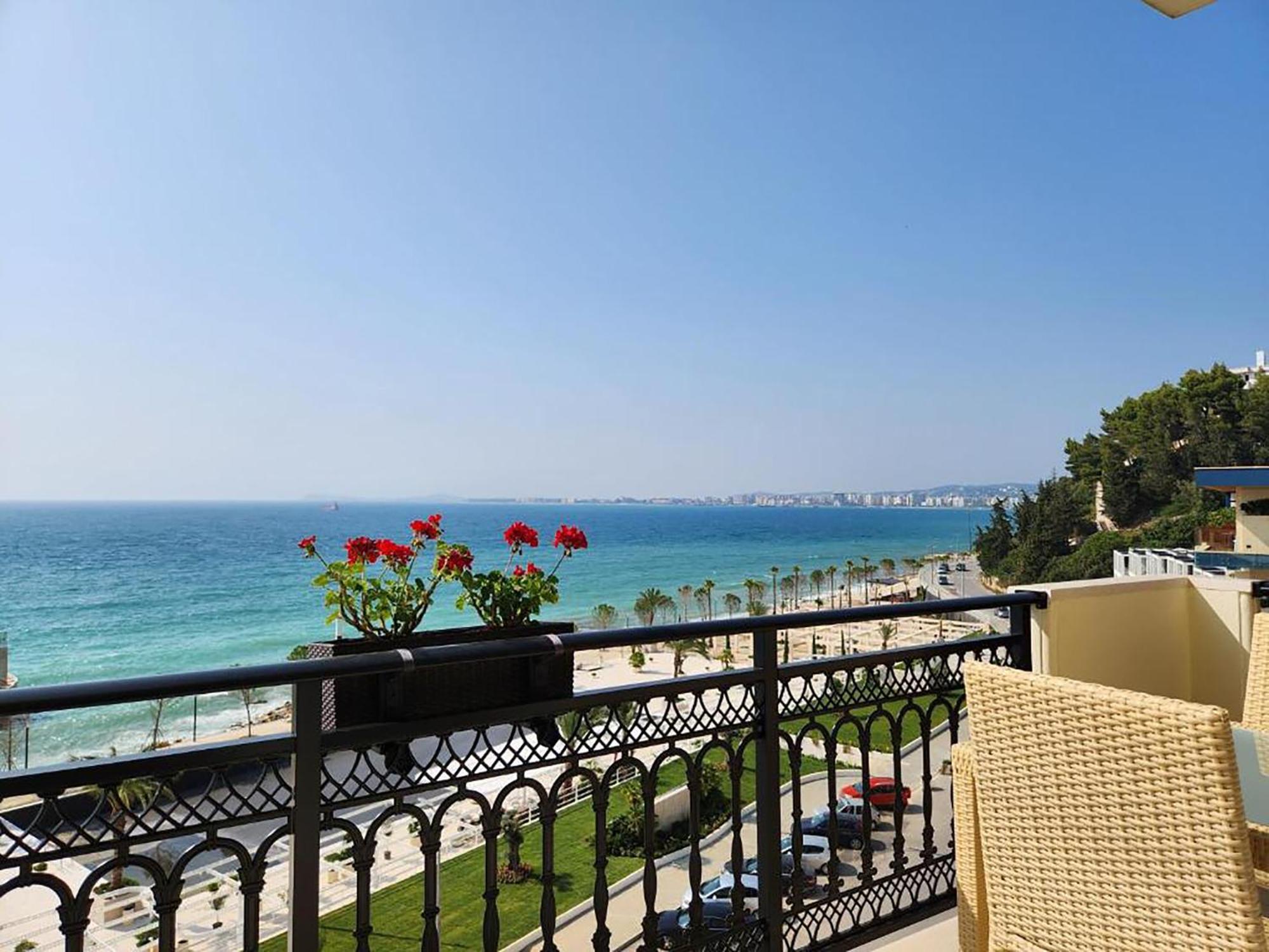Hotel Gold Vlorë Exterior foto